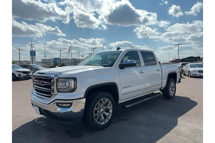 $29993 : 2018 Sierra 1500 SLT Z71 image 1