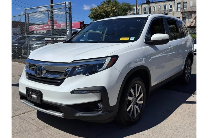 $25495 : Honda Pilot 2022 AWD EX-L 4d image 1