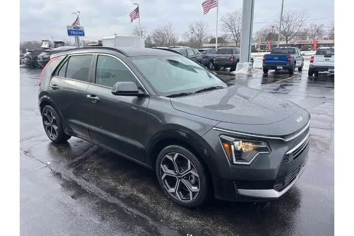 $22588 : Kia Niro 2023 EX 4dr Crossov image 9