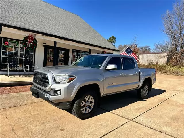 $26995 : 2018 Tacoma image 2