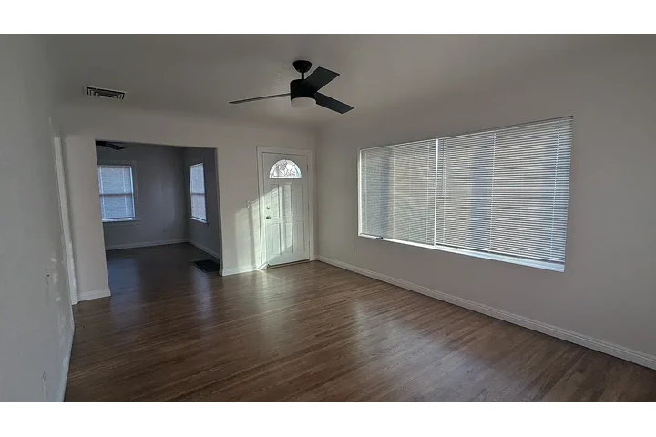 $1200 : 3 Recamaras 2 Baños image 5