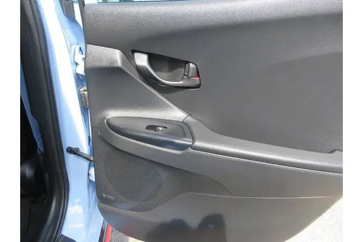 $28991 : Hyundai VELOSTER N 2022 3dr image 7