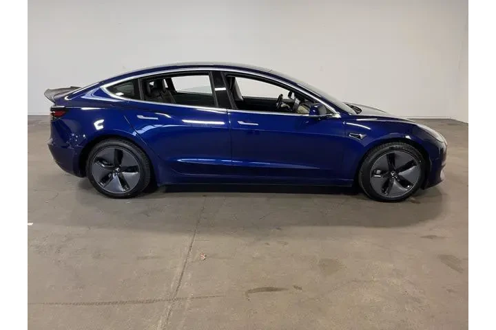 $19967 : Tesla Model 3 2018 AWD Long image 2