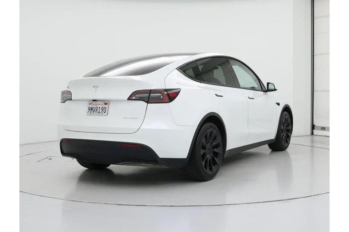 $36998 : Tesla Model Y 2024 AWD Long image 8