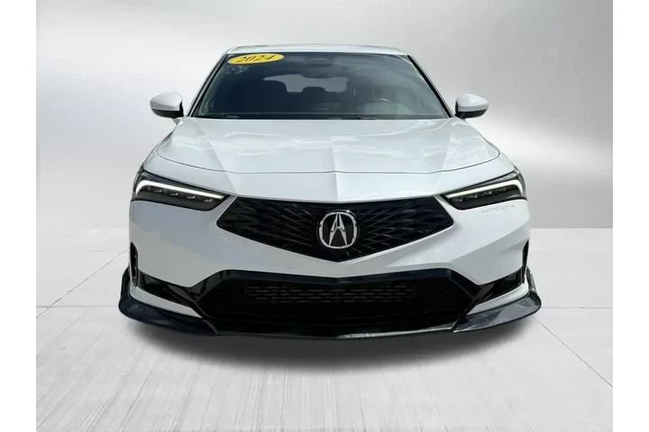 $26499 : Acura Integra 2024 4dr Liftb image 2