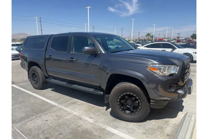 $29840 : Toyota Tacoma 2019 4x4 TRD P image 6