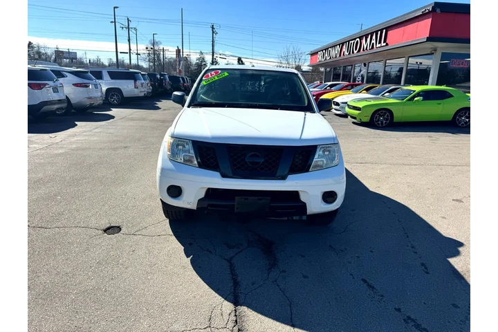 $10980 : 2015 Frontier 4WD image 7