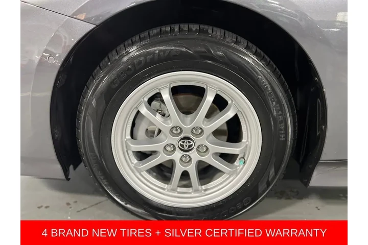 $19588 : Silver Certified2017 Prius Pr image 9