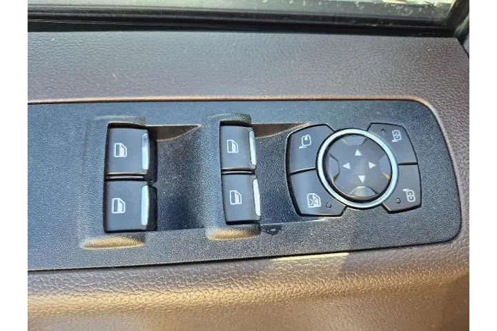 $33982 : Ford F-150 2018 4x4 King Ran image 8