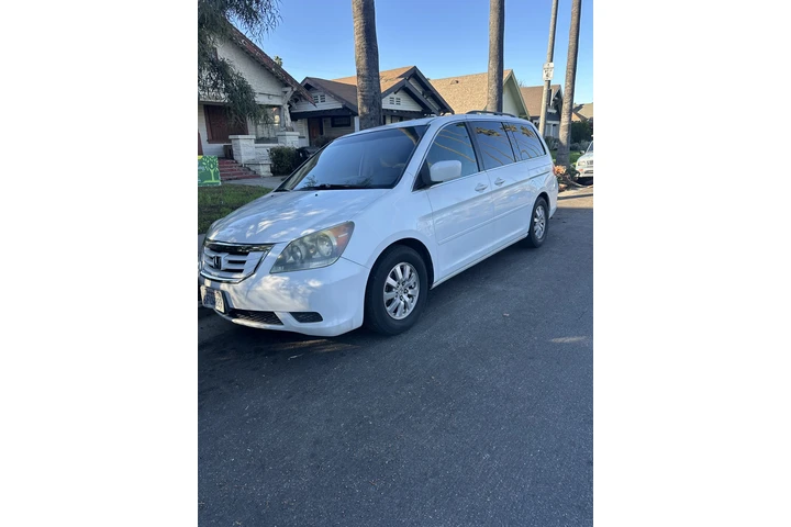 $4100 : 5FNRL3H61AB045038 image 6