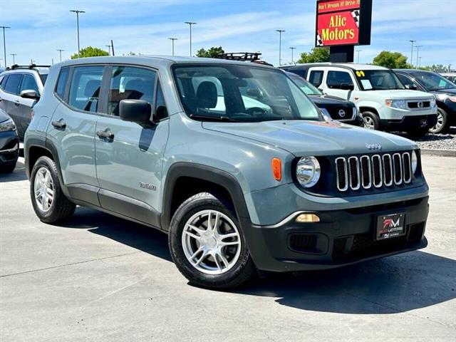 $12500 : 2017 Renegade Sport image 4