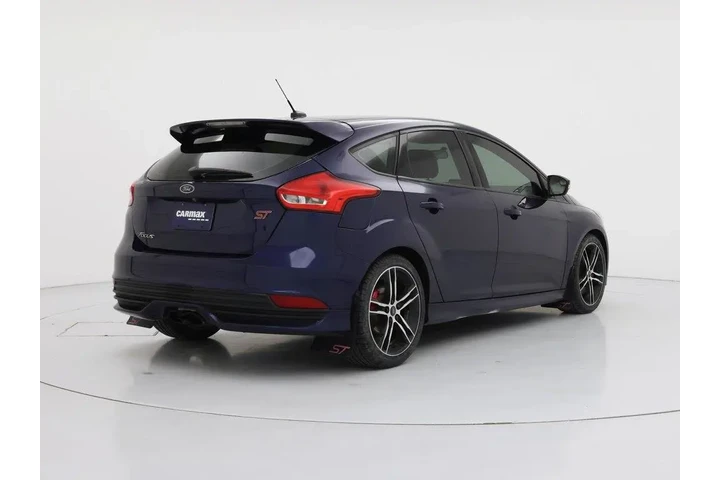 $17998 : Ford Focus 2017 ST 4dr Hatch image 8