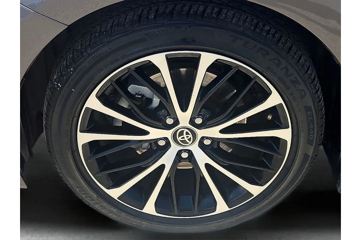 $23995 : Toyota Camry 2020 SE 4dr Sed image 8