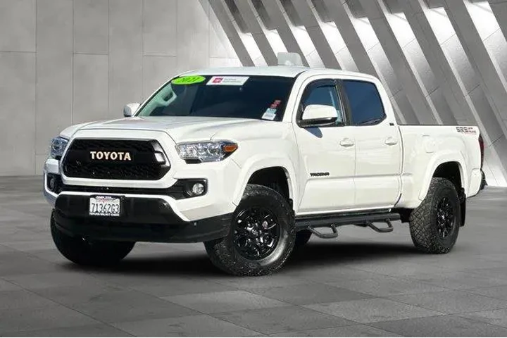 $28000 : Toyota Tacoma 2021 4x2 TRD S image 2