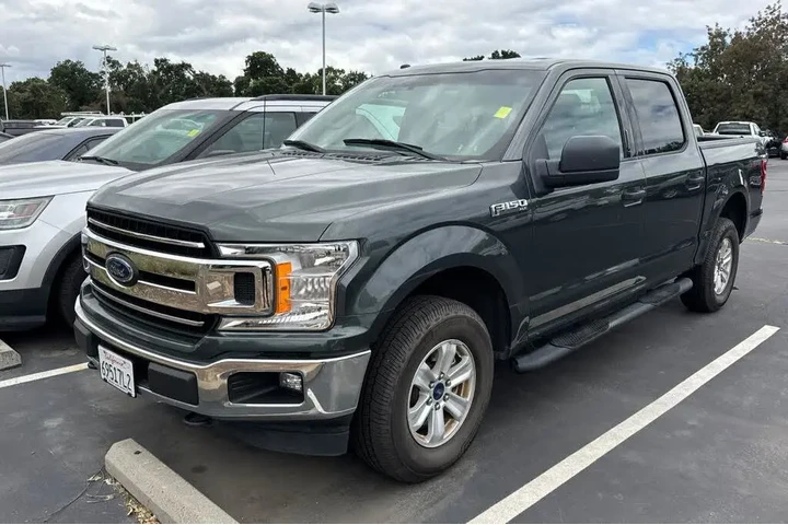 $22315 : Ford F-150 2018 4x4 XLT 4dr image 1