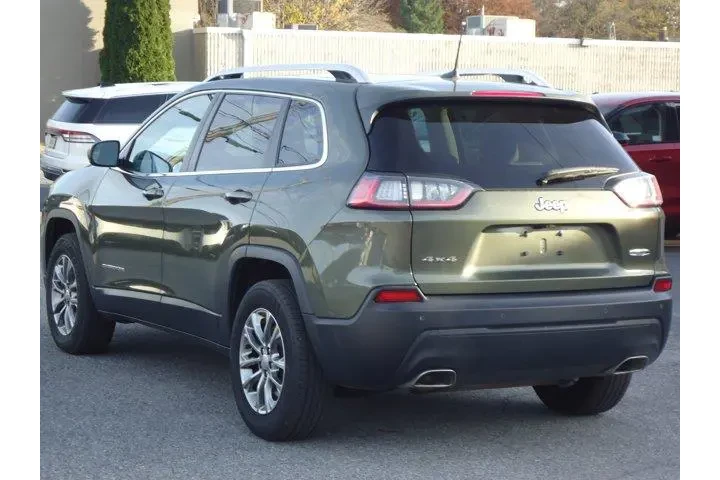 $17900 : Jeep Cherokee 2020 4x4 Latit image 5