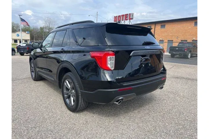 $30315 : Ford Explorer 2023 AWD XLT 4 image 6