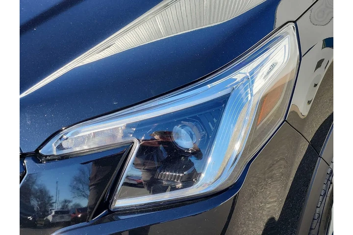 $26799 : Subaru Forester 2023 AWD Pre image 9