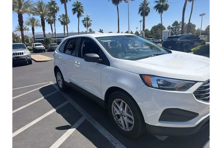 $18075 : Ford Edge 2021 SE 4dr Crosso image 1