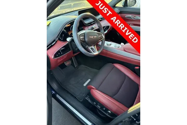 $33500 : Genesis GV70 2023 AWD 2.5T S image 5