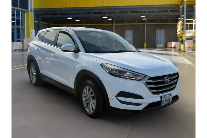 2018 TUCSON image 1