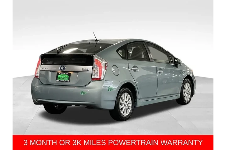 $16988 : 2014 Prius Plug-in image 5