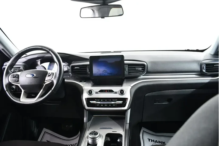 $27955 : Ford Explorer 2022 AWD XLT 4 image 7