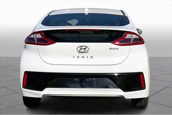 $9981 : Hyundai IONIQ Electric 2018 image 4