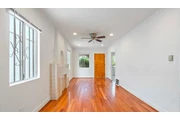 $2000 : 2 Bed 2 Bath in West Adams, LA thumbnail