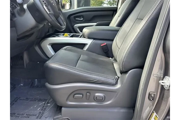 $29998 : Nissan Titan 2022 4x2 SV 4dr image 9