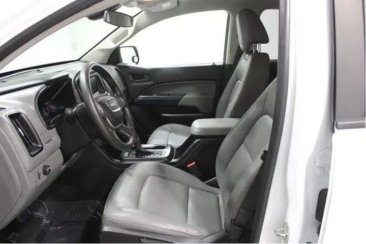 $21951 : GMC Canyon 2018 4x2 Base 4dr image 3