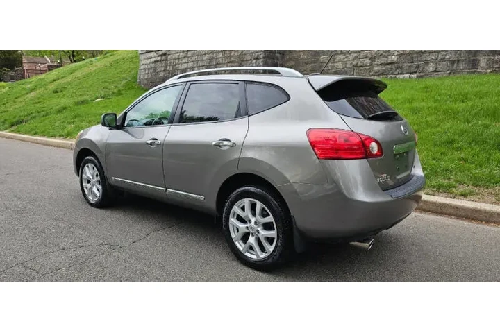 $6395 : 2011 Rogue SV image 5