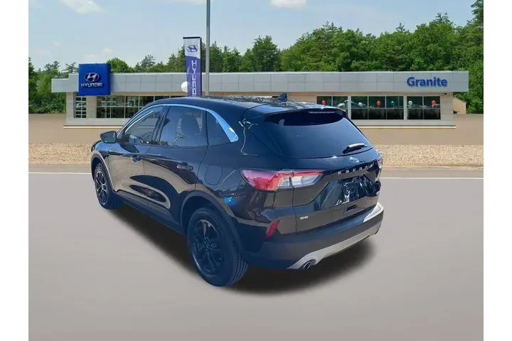 $17990 : Ford Escape 2020 AWD SE 4dr image 3
