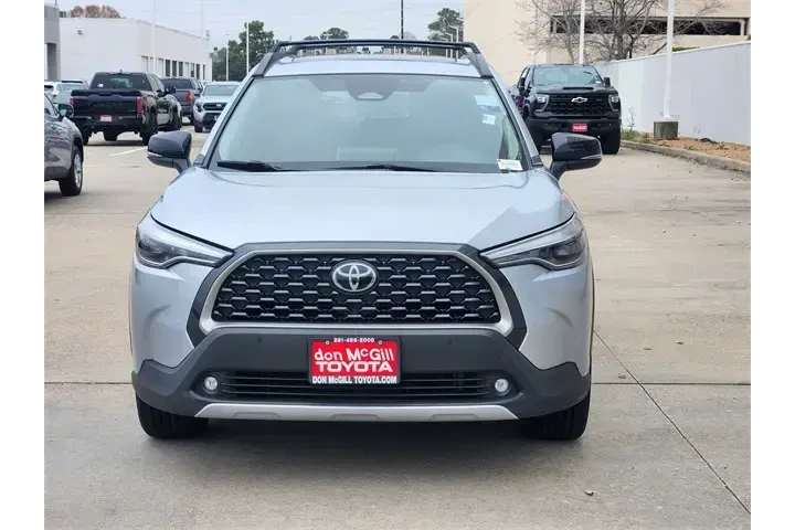 $26323 : Toyota Corolla Cross 2025 XL image 2