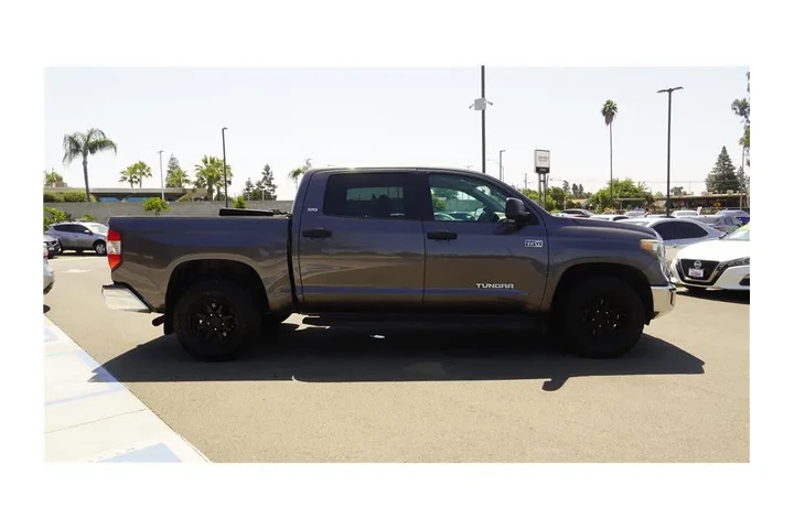 $31984 : 2020 Tundra 2WD SR5 image 5