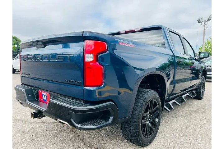 $29995 : 2021 Silverado 1500 4WD Crew image 7