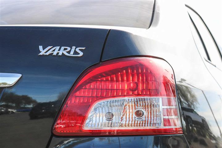 $6390 : Pre-Owned 2007 Toyota Yaris B image 8