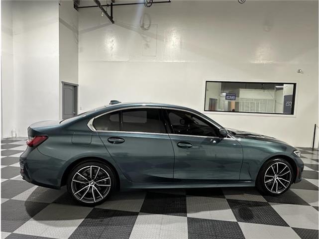 $27999 : 2021 BMW 3 SERIES image 3