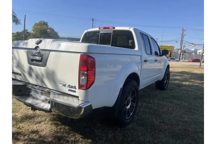 $17495 : 2017 Frontier image 7