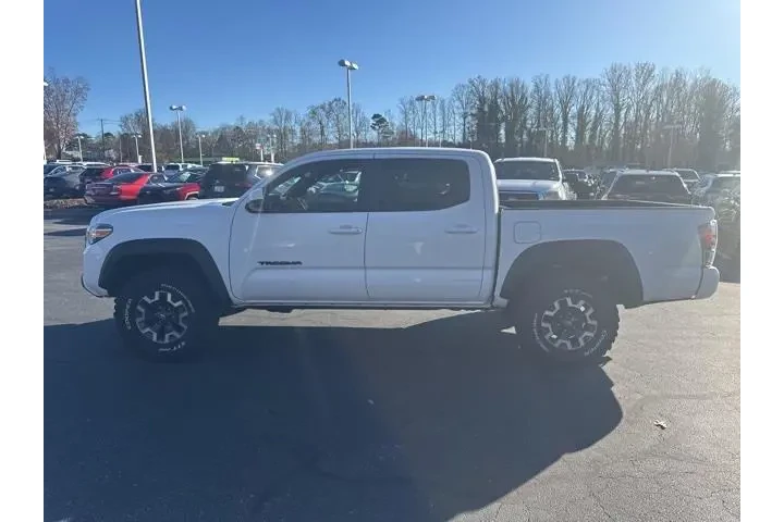 $32695 : Toyota Tacoma 2020 4x4 TRD O image 6