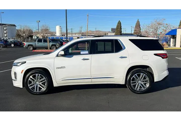 $39984 : Chevrolet Traverse 2023 4x4 image 8