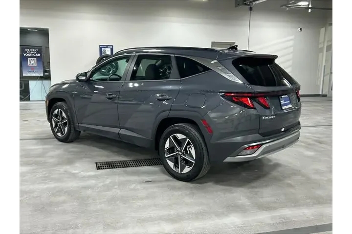 $25030 : Hyundai TUCSON 2025 AWD SEL image 4