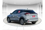 $17104 : Nissan Kicks 2023 SV 4dr Cro thumbnail