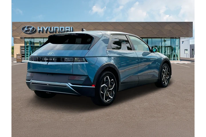 $24991 : Hyundai IONIQ 5 2024 SEL 4dr image 7