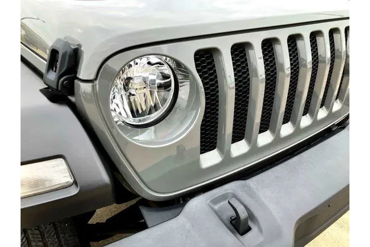 Jeep Wrangler Unlimited 2022 image 9