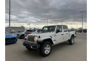 $31999 : Jeep Gladiator 2022 4x4 Alti thumbnail
