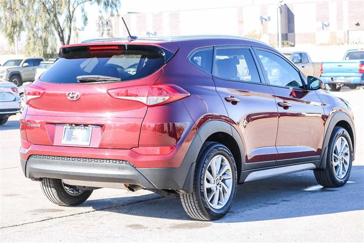 $17990 : Pre-Owned 2017 Hyundai Tucson image 4