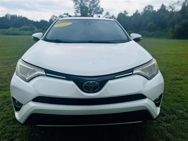 $17500 : 2017 TOYOTA RAV4 image 5