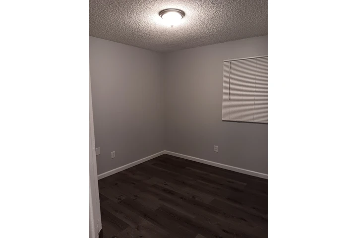 $2500 : 2 Rec. 1 Bano Remodelado image 6