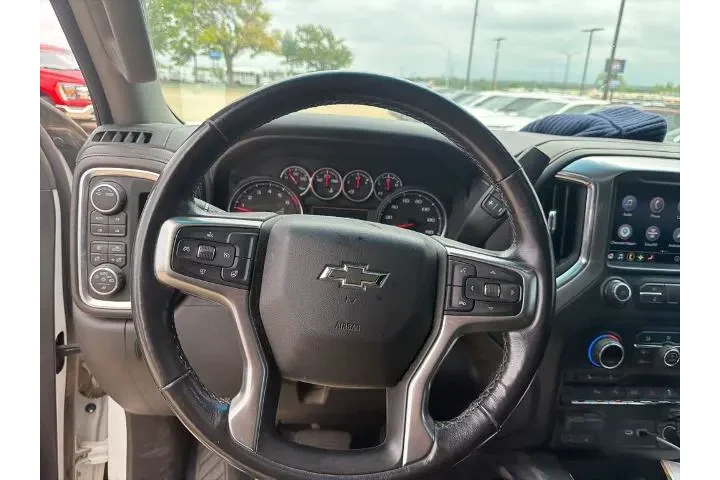 $31985 : Chevrolet Silverado 1500 202 image 9